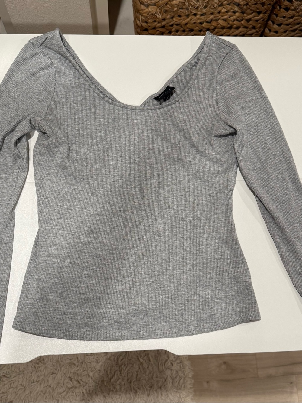 Who What Wear Gray Scoop Neck Off The Shoulder Long Sleeve Top